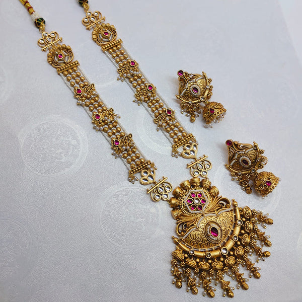 Lucentarts Jewellery Gold Plated Kundan Stone And Pearls Long Necklace Set