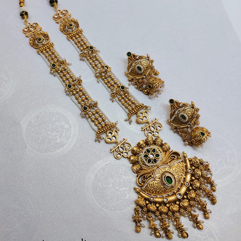 Lucentarts Jewellery Gold Plated Kundan Stone And Pearls Long Necklace Set