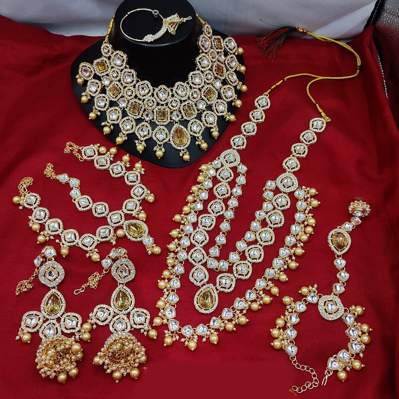 Lucentarts Jewellery Gold Plated Crystal And Beads Bridal Set