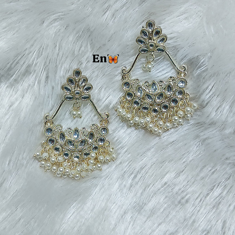 Lucentarts Jewellery Gold Plated Kundan Stone And Beads Dangler Earrings