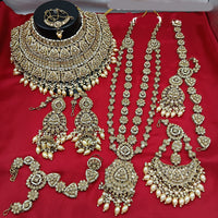 Lucentarts Jewellery Gold Plated Crystal Stone And Beads Bridal Set