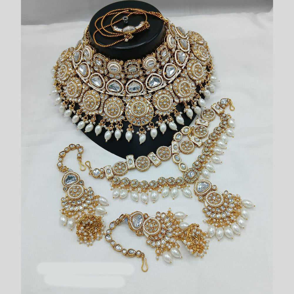 Lucentarts Jewellery Gold Plated Kundan Stone And Meenakari Semi Bridal Necklace Set