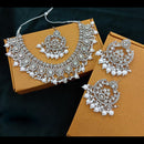 Lucentarts Jewellery Silver Plated Crystal Stone And Pearls Necklace Set