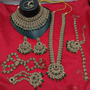 Lucentarts Gold Plated Crystal Stone And Beads Bridal Set
