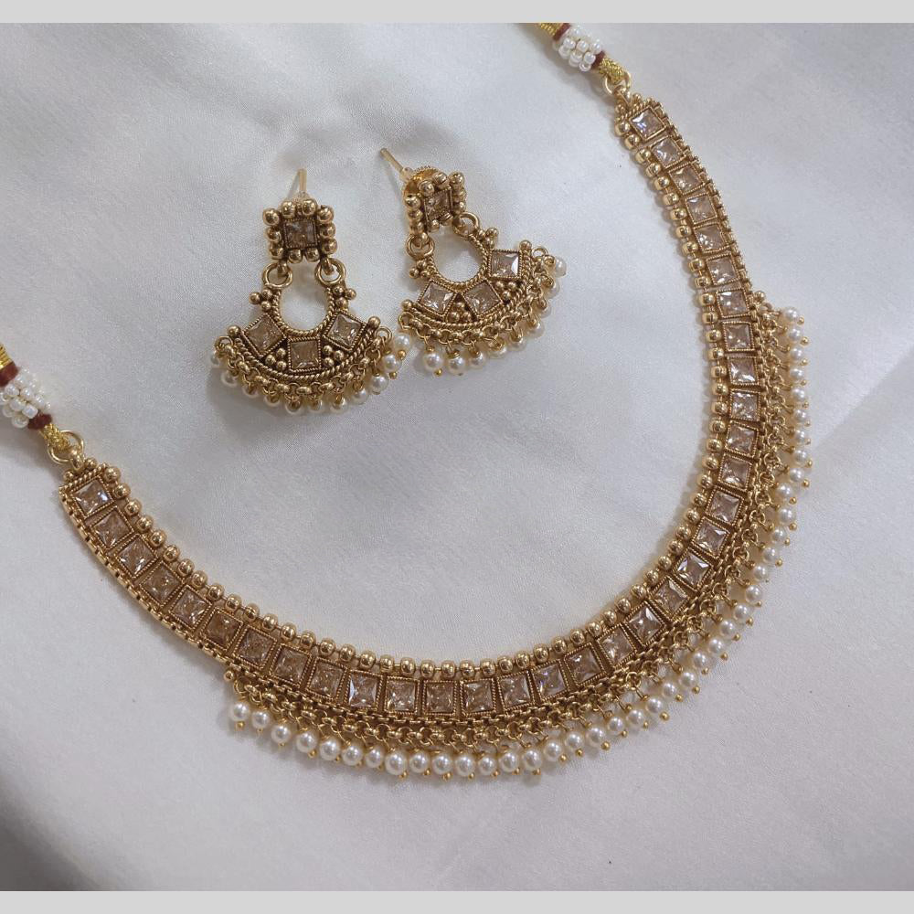 Lucentarts Jewellery Gold Plated Crystal Stone And Pearl Necklace Set