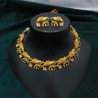 Lucentarts Jewellery Gold Plated Pota Stone Choker Necklace Set