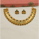 Lucentarts Jewellery Gold Plated Pota Stone Temple Choker Necklace Set