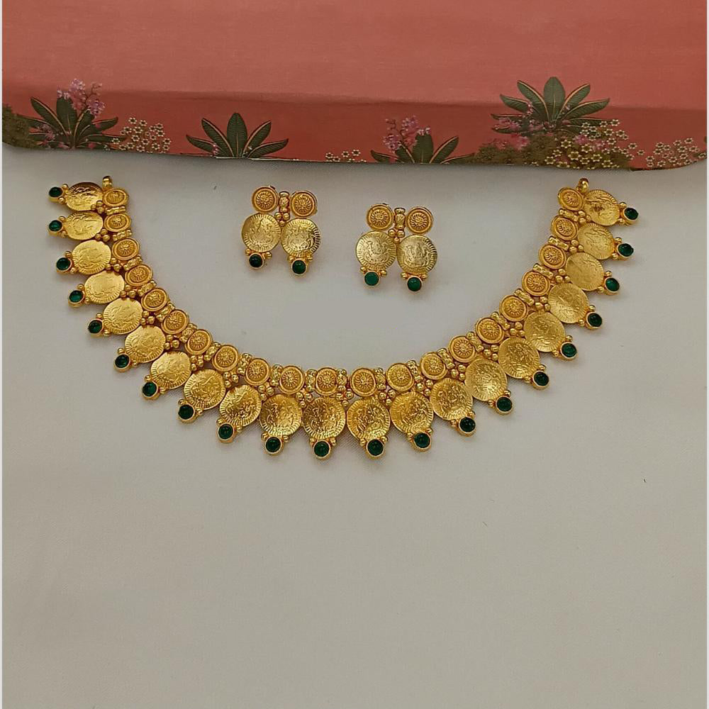 Lucentarts Jewellery Gold Plated Pota Stone Temple Choker Necklace Set