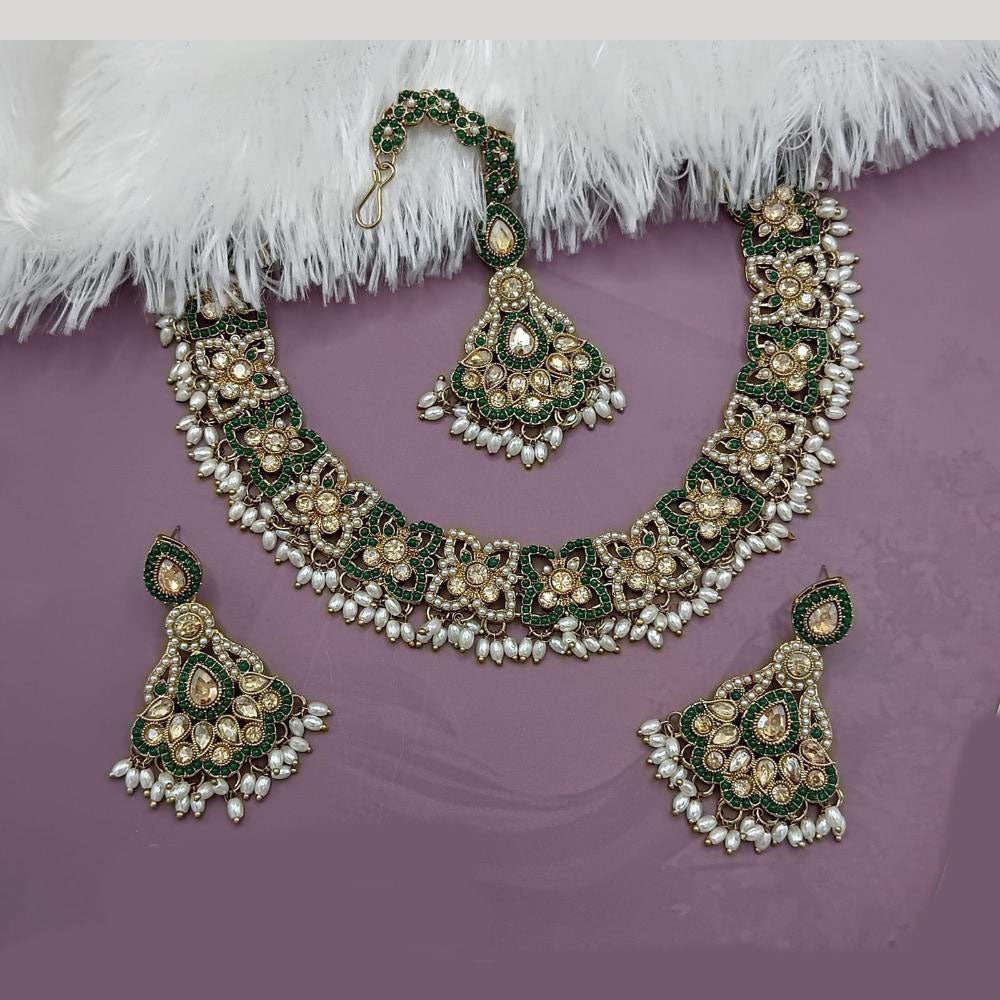 Lucentarts Jewellery Gold Plated Crystal Stone And Pearl Necklace Set
