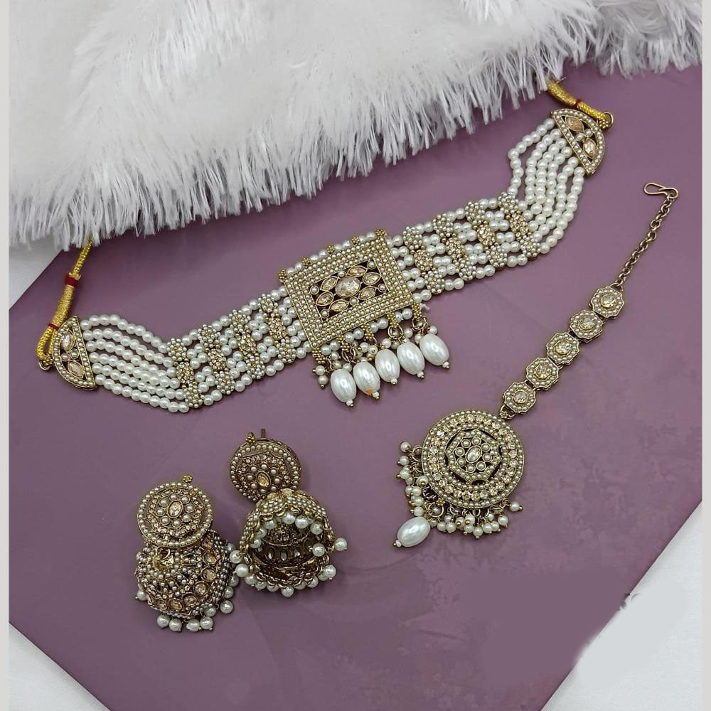 Lucentarts Jewellery Gold Plated Crystal Stone And Pearls Choker Necklace Set