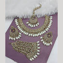 Lucentarts Jewellery Gold Plated Crystal Stone And Pearl Necklace Set