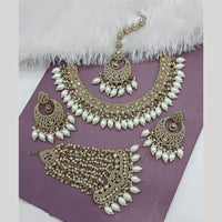 Lucentarts Jewellery Gold Plated Crystal Stone And Pearl Necklace Set