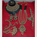 Lucentarts Jewellery Gold Plated Austrian Stone And Beads Bridal Set