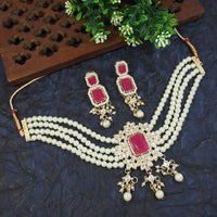 Lucentarts Jewellery Gold Plated Kundan Stone And Pearls Choker Necklace Set