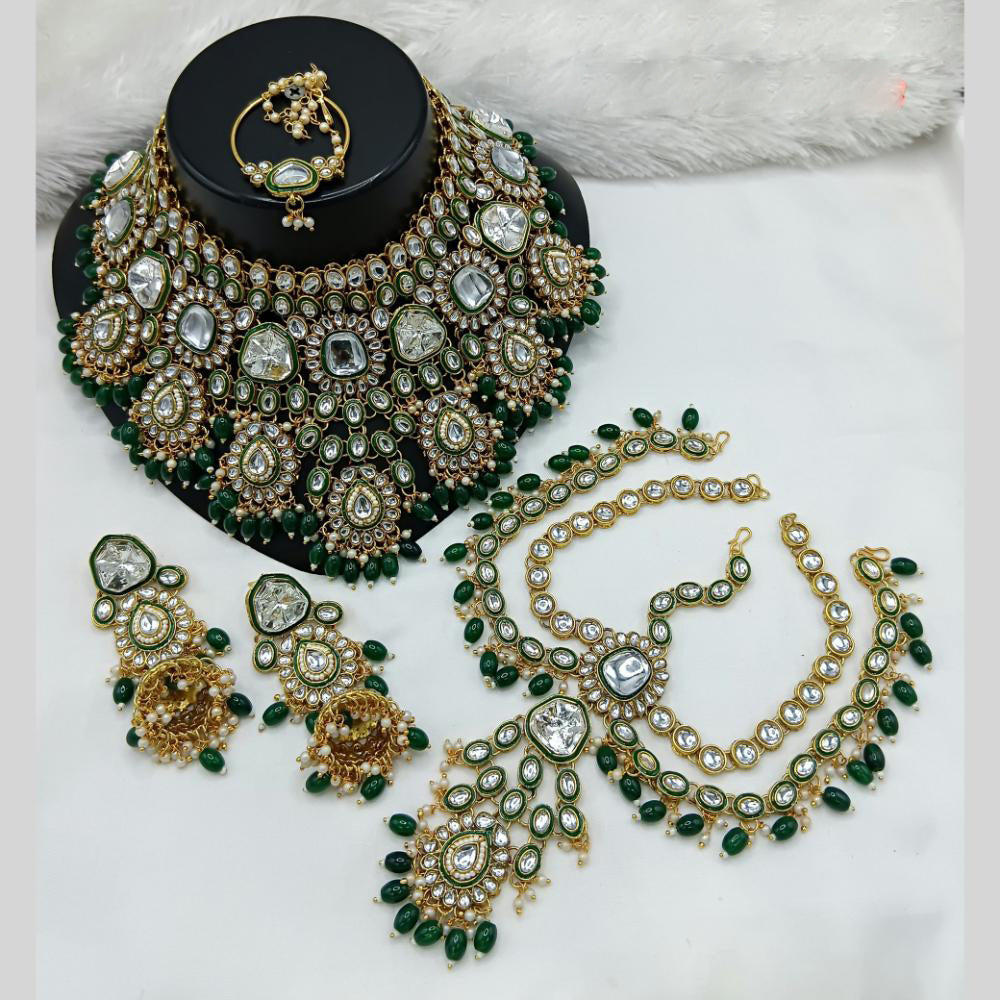 Lucentarts Jewellery Gold Plated Kundan Stone And Meenakari Semi Bridal Necklace Set