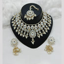 Lucentarts Jewellery Gold Plated Kundan And Beads Meenakari Choker Necklace Set