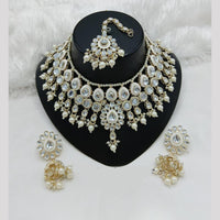 Lucentarts Jewellery Gold Plated Kundan And Beads Meenakari Choker Necklace Set