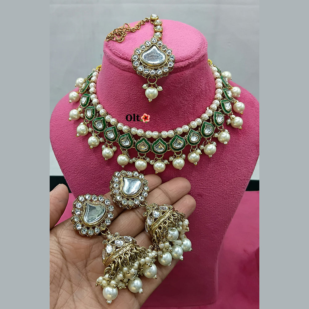 Lucentarts Jewellery Kundan Stone And Pearls Choker Necklace Set