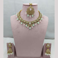 Lucentarts Jewellery Pota And Austrian Beads Necklace Set