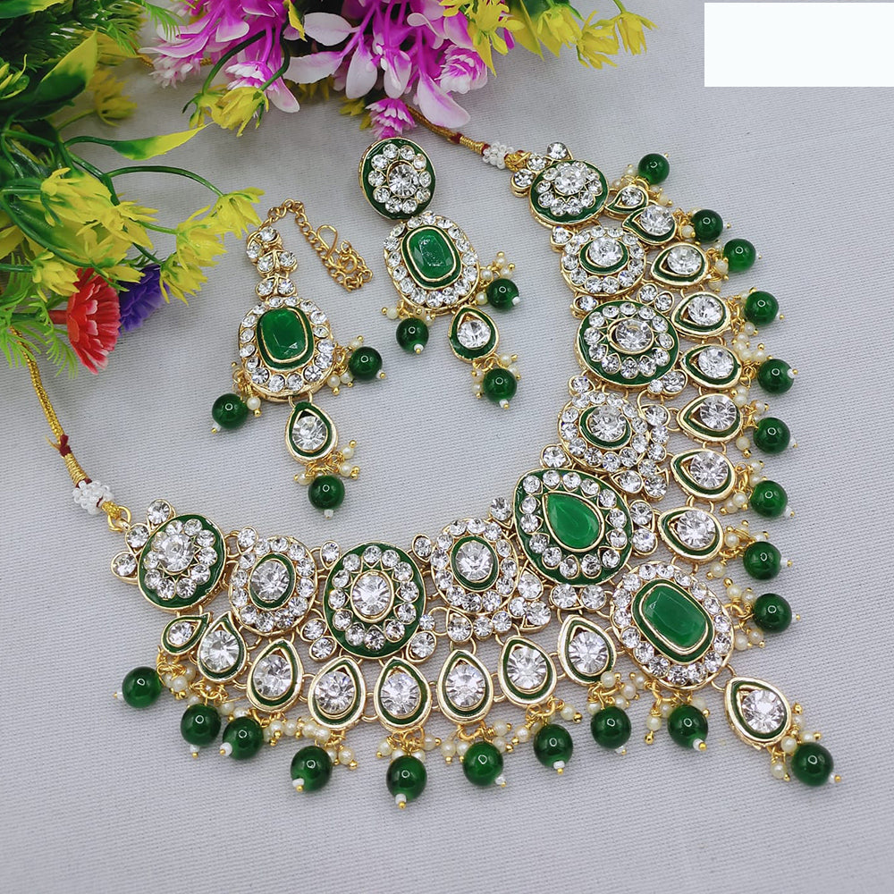 Lucentarts Jewellery Royal Charm Kundan And Pearl Necklace Set