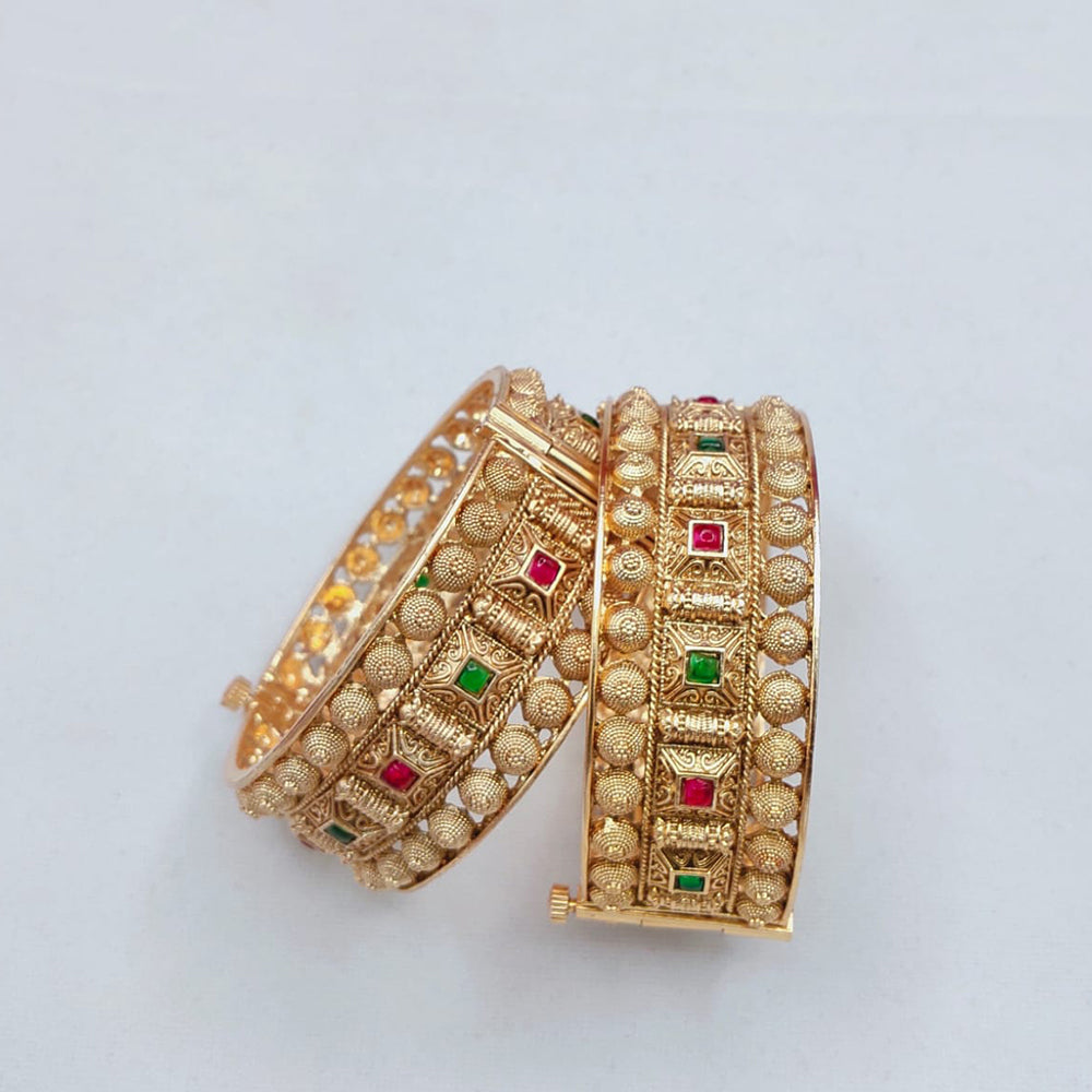 Lucentarts Jewellery Traditional Pota Stone Openable Bangles Set