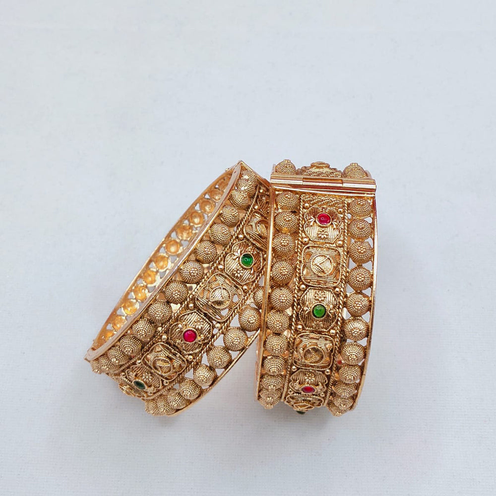 Lucentarts Jewellery Traditional Pota Stone Openable Bangles Set