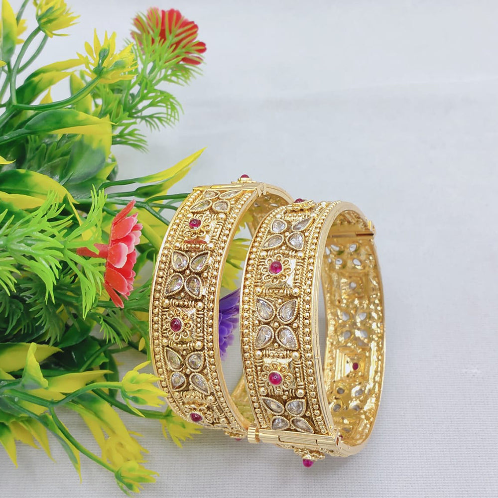 Lucentarts Jewellery Traditional Pota Stone Openable Bangles Set