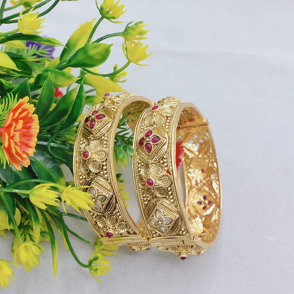 Lucentarts Jewellery Traditional Pota Stone Openable Bangles Set