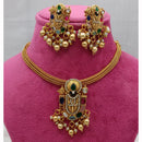 Lucentarts Jewellery Traditional Pota Stone And Pearl Necklace Set