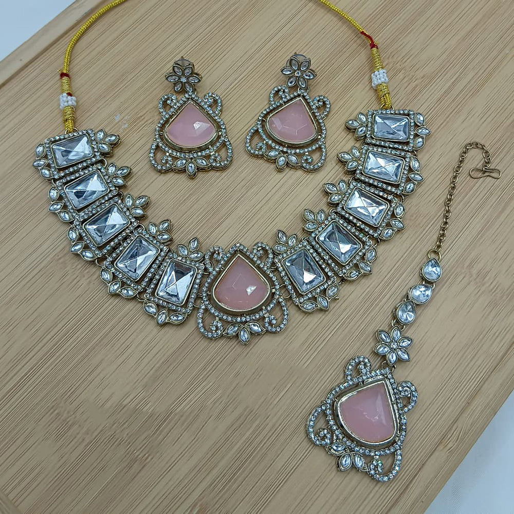 Lucentarts Jewellery Fancy Crystal Stone Necklace Set