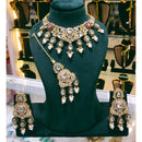 Lucentarts Jewellery Kundan Stone Pearl And Beads Choker Necklace Set