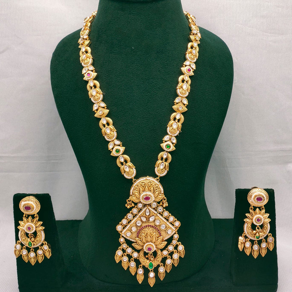 Lucentarts Jewellery Kundan Stone And Pearl Long Necklace Set