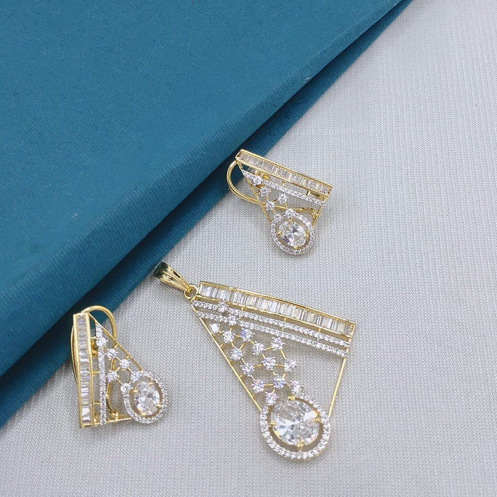 Lucentarts Jewellery Royal American Diamond Pendant Set