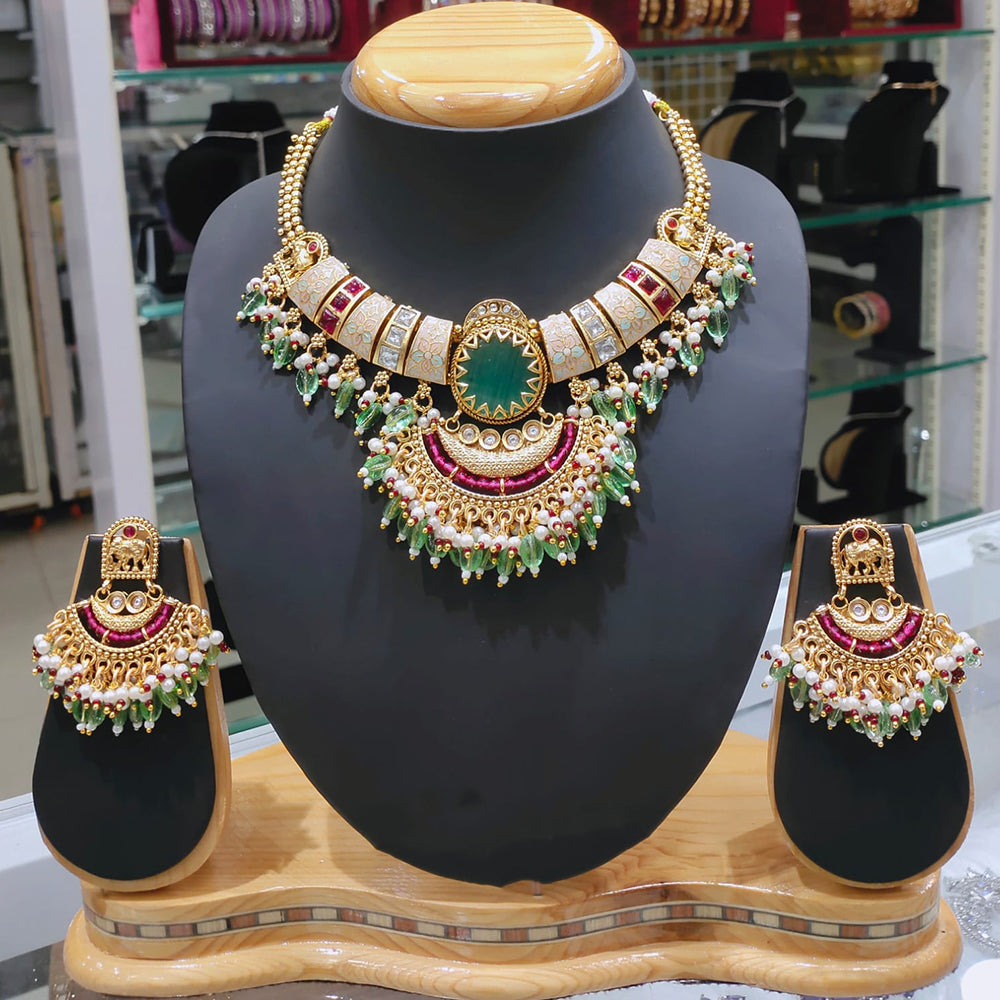 Lucentarts Jewellery Royal Pota Stone Beads And Pearl Meenakari Necklace Set