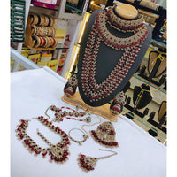 Lucentarts Jewellery Maharani Style Austrian Stone And Beads Bridal Set