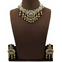 Lucentarts Jewellery Premium Pota Stone And Pearl Designer Necklace Set