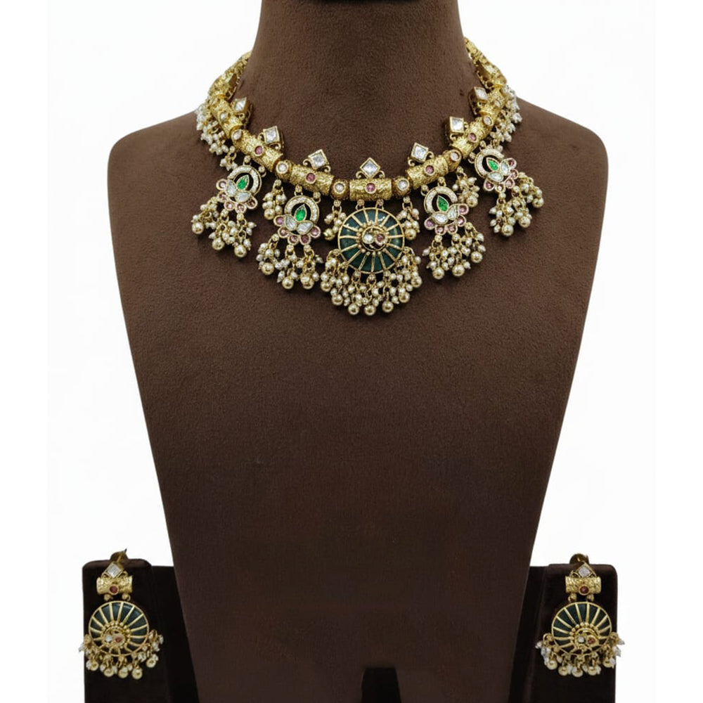 Lucentarts Jewellery Premium Pota Stone And Pearl Designer Necklace Set