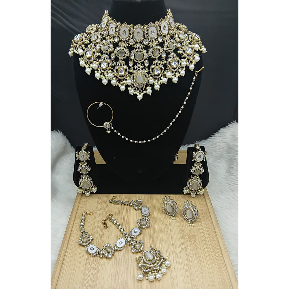 Lucentarts Jewellery Pota And Beads Semi Bridal Necklace Set