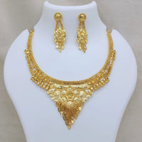 Lucentarts Jewellery  Gold Forming  Necklace Set
