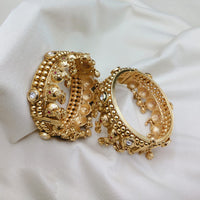 Lucentarts Jewellery Radiant Pota Stone And Pearls Openable Bangles Set