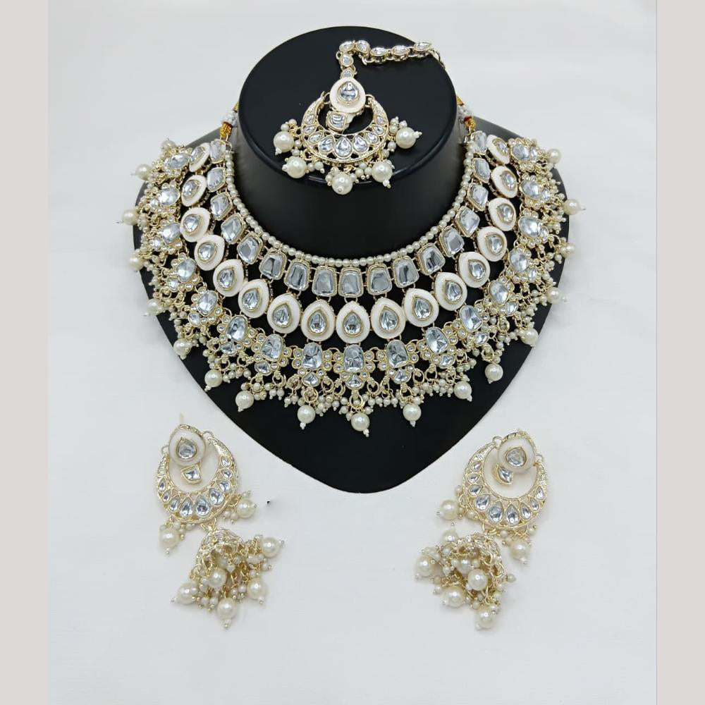 Lucentarts Jewellery Premium Kundan Stone And Pearl Meenakari Choker Necklace Set