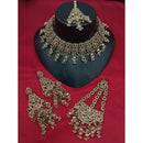 Lucentarts Jewellery Designer Crystal Stone Pearl And Beads Choker Necklace Set