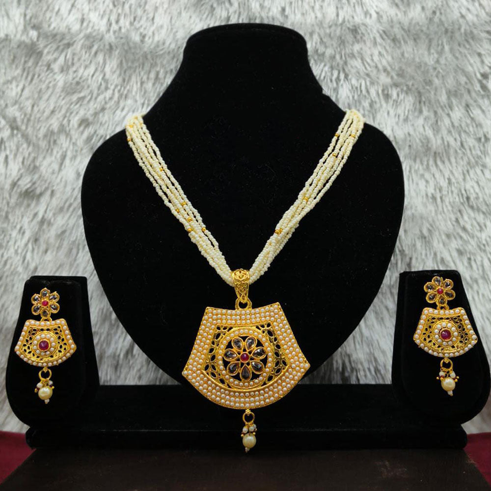 Lucentarts Jewellery Heritage Pota Stone Pearl And Beads Necklace Set