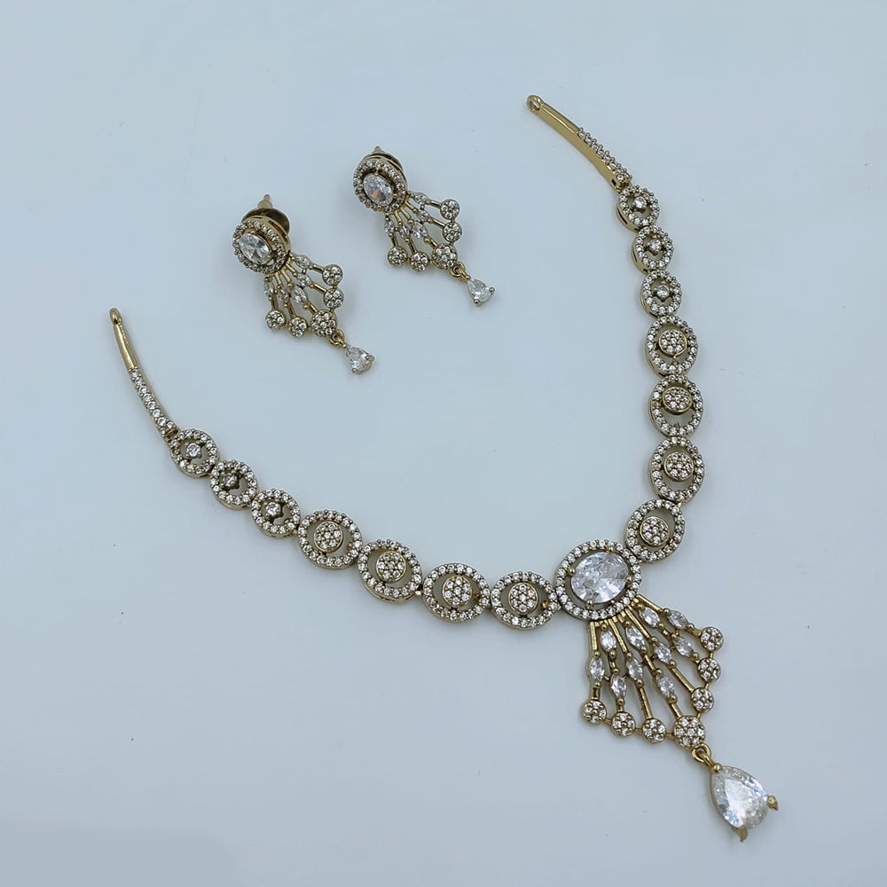 Lucentarts Jewellery Designer Crystal Stone Necklace Set