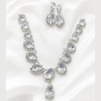Lucentarts Jewellery Crystal Stone And Austrian Stone Necklace Set