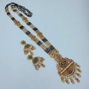 Lucentarts Jewellery Traditional Pota Stone And Black Beads Mangalsutra