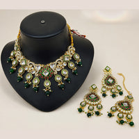 Lucentarts Jewellery Premium Crystal Stone And Beads Necklace Set  With Maang Tikka