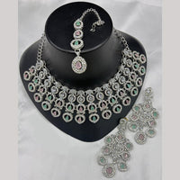 Lucentarts Jewellery Crystal And Kundan Stone Necklace Set for Women