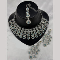 Lucentarts Jewellery Crystal And Kundan Stone Necklace Set for Women