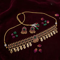 Lucentarts Jewellery Classic Pota Stone Gold Plated Coin Necklace Set
